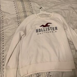 Hollister Pull Over